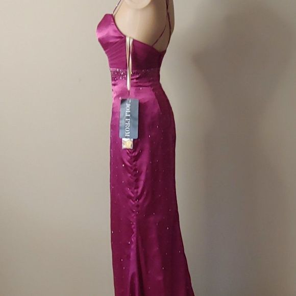 NWT Gorgeous Joli Prom Evening Gown in Magenta - Picture 2 of 4